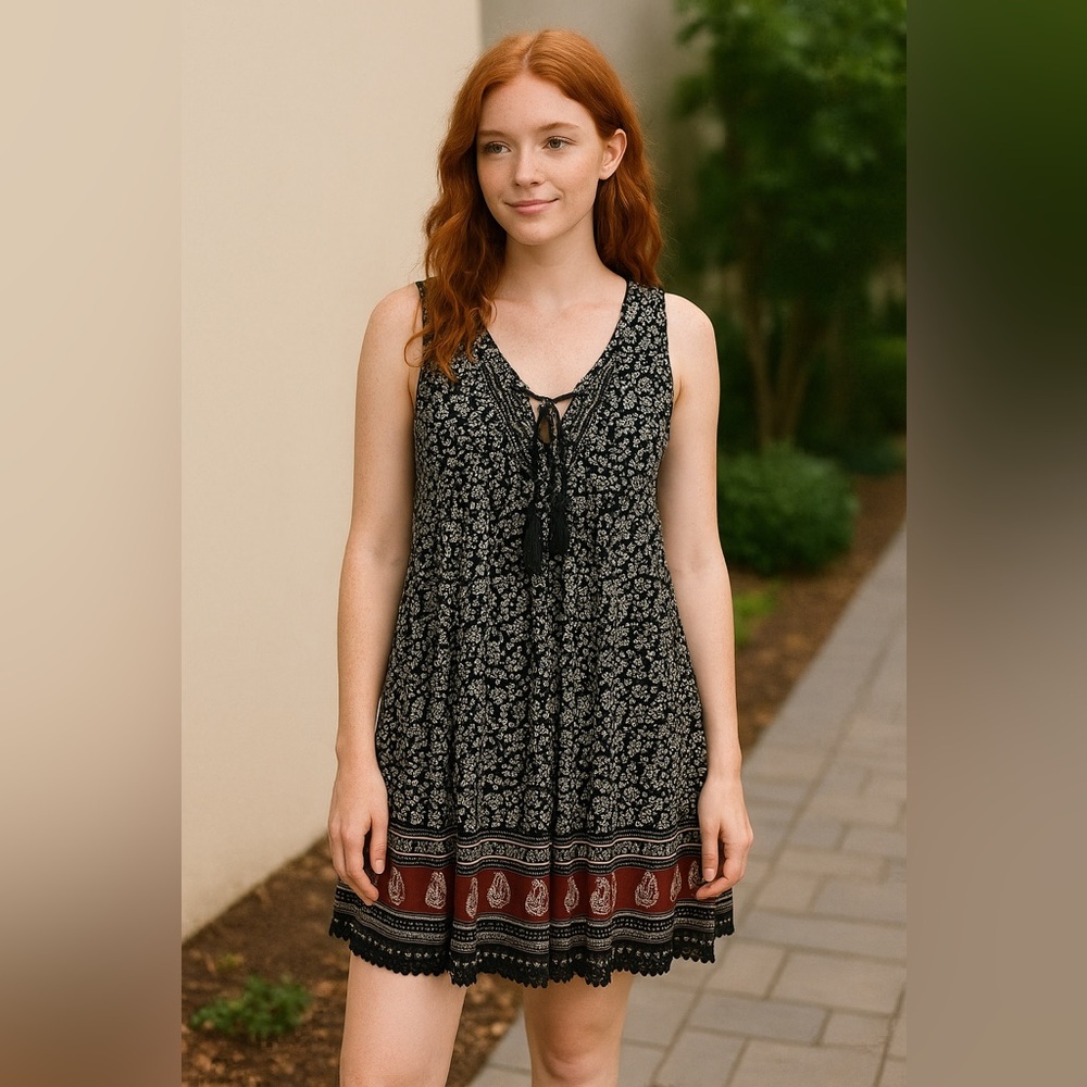 American Eagle Outfitters Black Paisley Mini Dress with Burgundy Border
